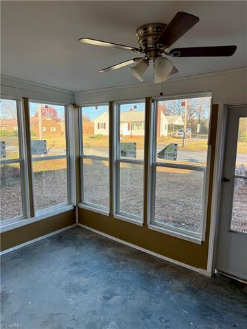 413 Greenwood Drive, High Point, NC 27262