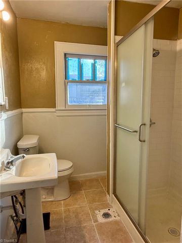 413 Greenwood Drive, High Point, NC 27262