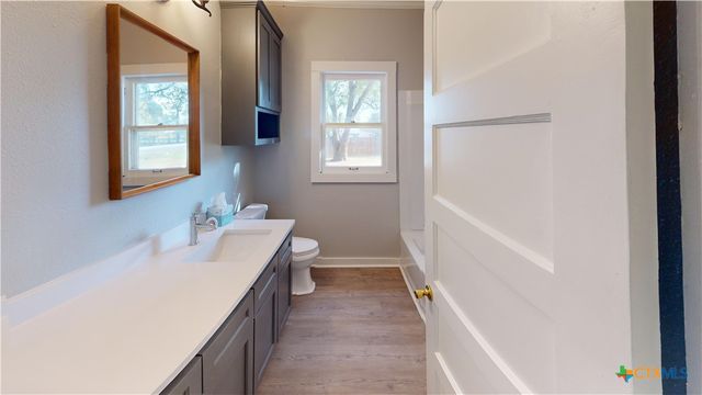 859 Refugio Highway, Victoria, TX 77905