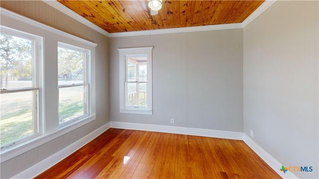 859 Refugio Highway, Victoria, TX 77905