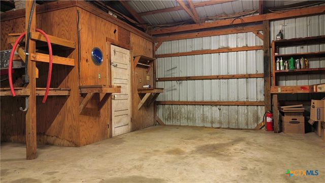 859 Refugio Highway, Victoria, TX 77905