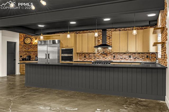 11910 Green Acres Lane, Colorado Springs, CO 80908