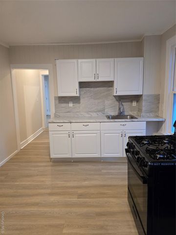 185 Mill Street, Poughkeepsie, NY 12601