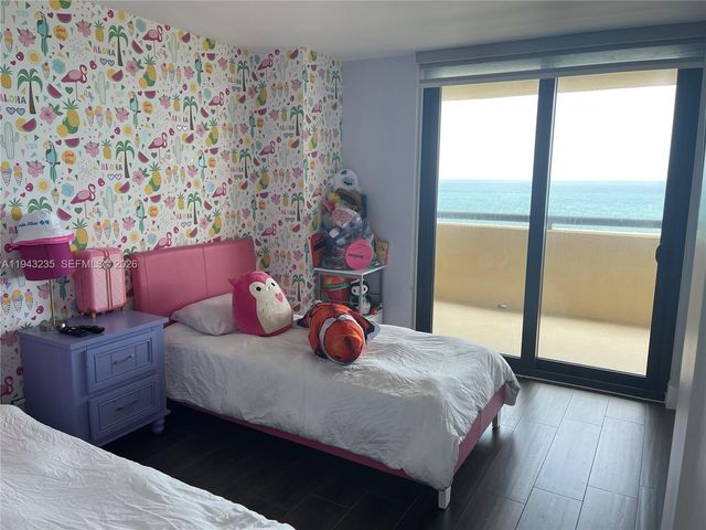 2555 Collins Ave 1409, Miami Beach, FL 33140