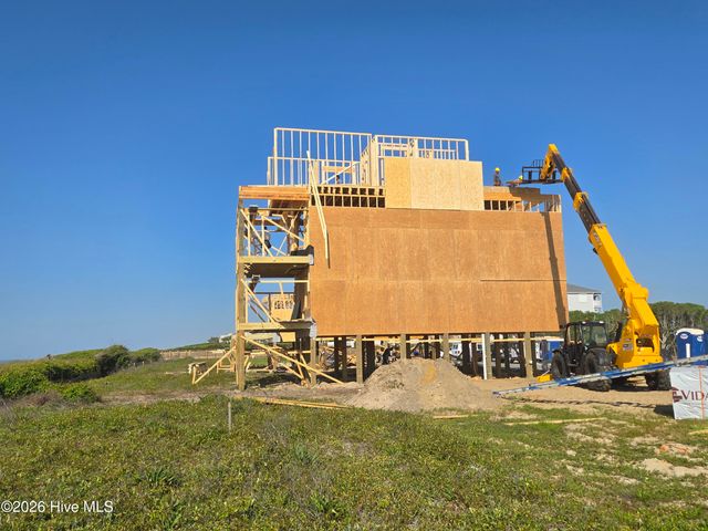 137 Ocean Promenade, Atlantic Beach, NC 28512