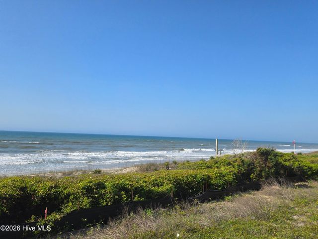137 Ocean Promenade, Atlantic Beach, NC 28512