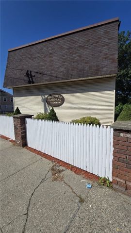422 Smithfield Avenue 1, Pawtucket, RI 02860