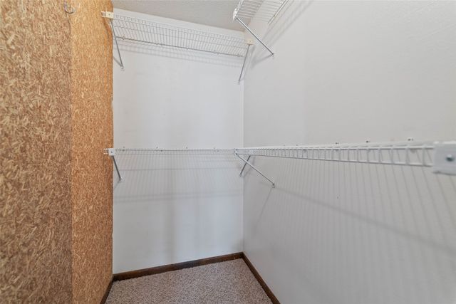 2205 Vermillion Lane, Marshalltown, IA 50158