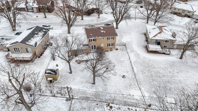 2205 Vermillion Lane, Marshalltown, IA 50158