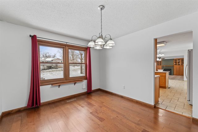 2205 Vermillion Lane, Marshalltown, IA 50158