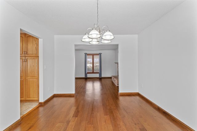 2205 Vermillion Lane, Marshalltown, IA 50158