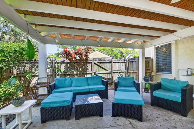 1224 N K St, Lake Worth, FL 33460