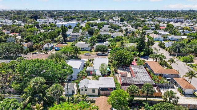 1224 N K St, Lake Worth, FL 33460