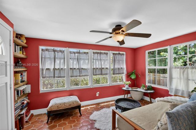 1224 N K St, Lake Worth, FL 33460