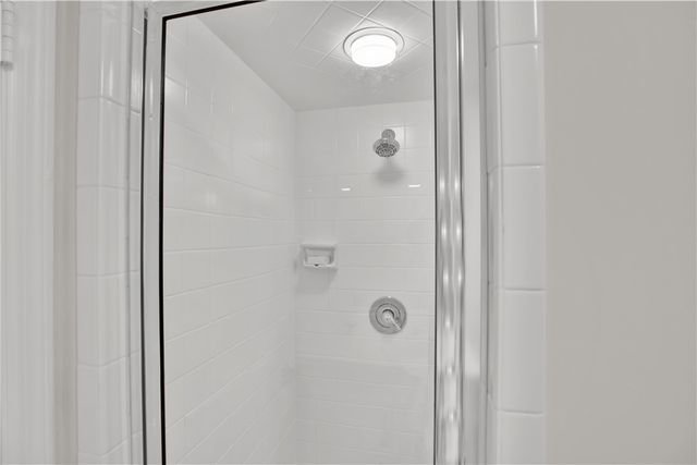 103 W Park Shores Circle 10W, Vero Beach, FL 32963