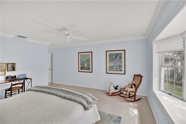 103 W Park Shores Circle 10W, Vero Beach, FL 32963