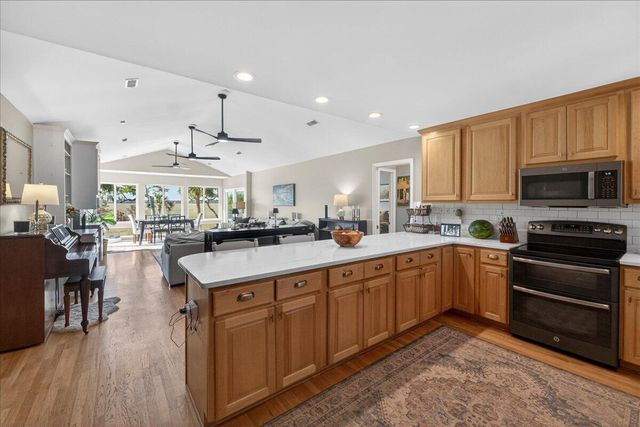 167 Cape Palmetto Point Trail, Edisto Island, SC 29438