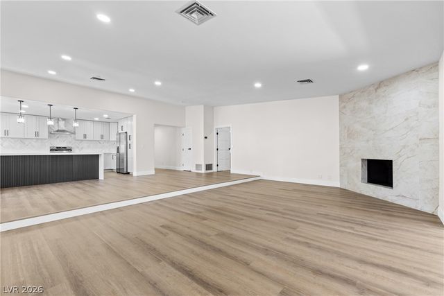 3325 Calle De Corrida, Las Vegas, NV 89102