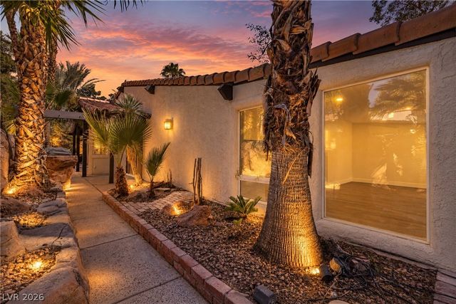 3325 Calle De Corrida, Las Vegas, NV 89102