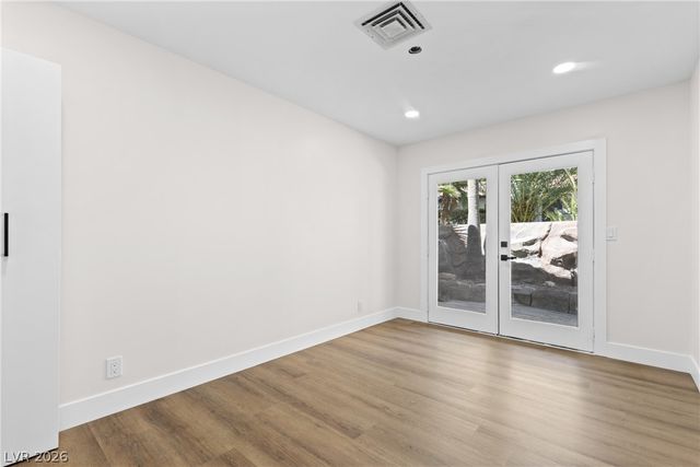 3325 Calle De Corrida, Las Vegas, NV 89102