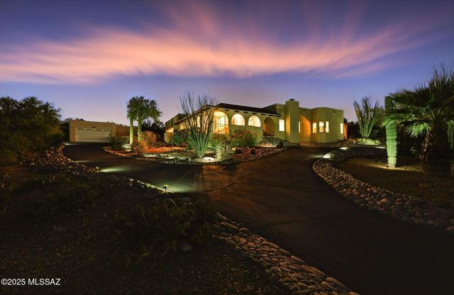 4931 N Pontatoc Road, Tucson, AZ 85718