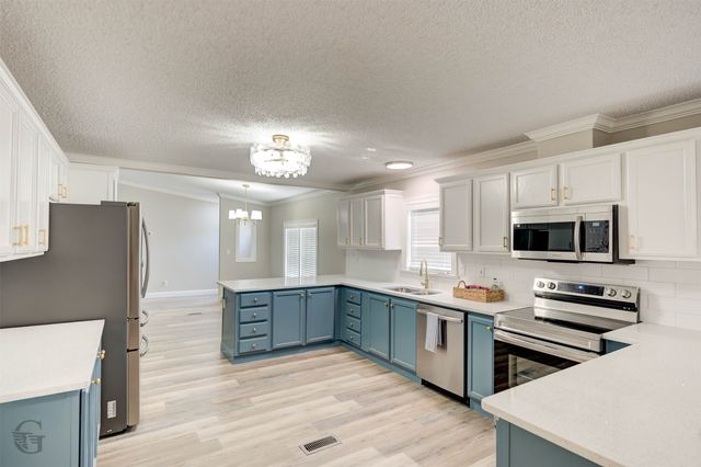 6823 Rockwell Place, Shreveport, LA 71119