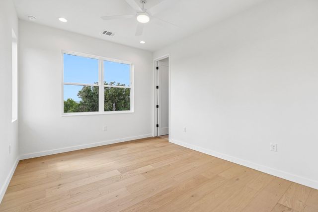5610 Hudson ST 1, Austin, TX 78721