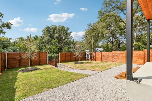 5610 Hudson ST 1, Austin, TX 78721