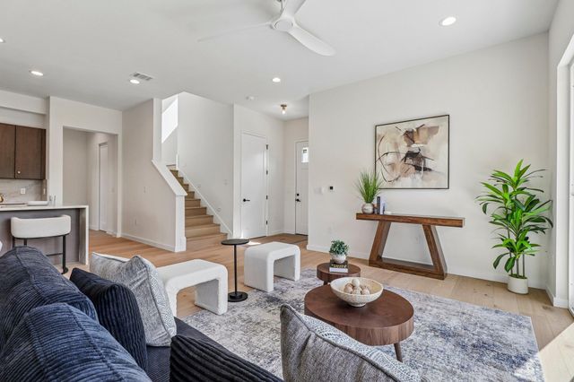 5610 Hudson ST 1, Austin, TX 78721