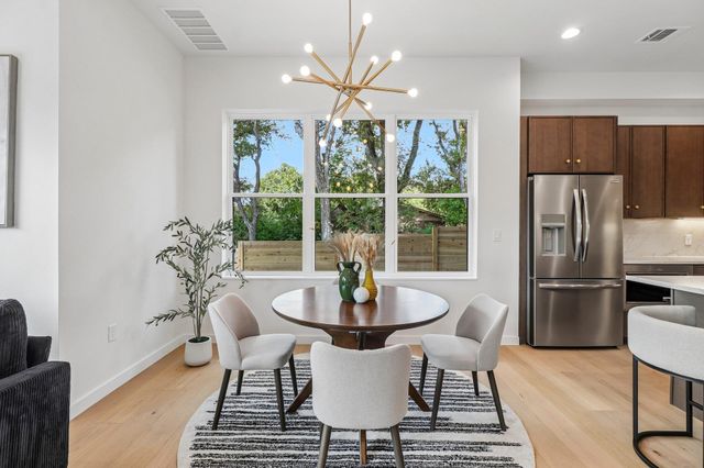 5610 Hudson ST 1, Austin, TX 78721