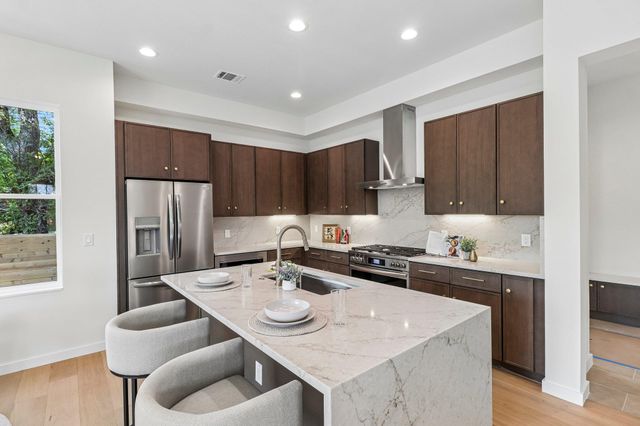 5610 Hudson ST 1, Austin, TX 78721