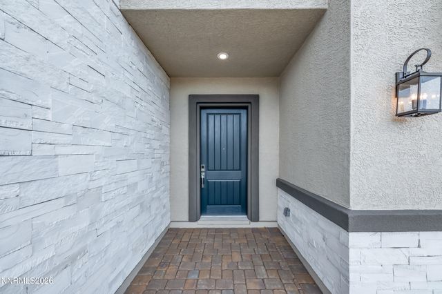 2316 Hammer Falls Drive, Reno, NV 89521