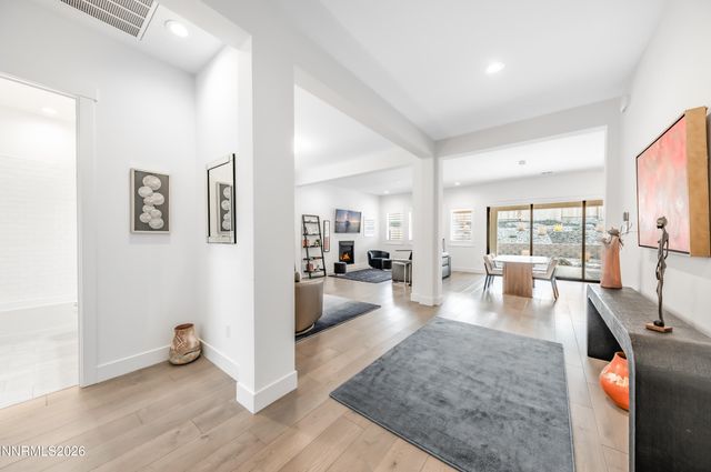 2316 Hammer Falls Drive, Reno, NV 89521