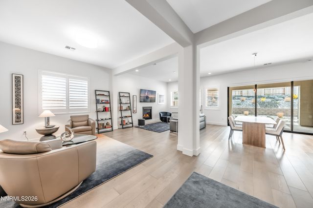 2316 Hammer Falls Drive, Reno, NV 89521