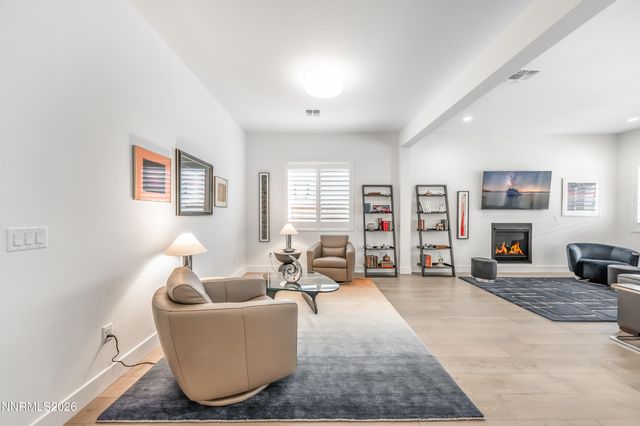 2316 Hammer Falls Drive, Reno, NV 89521