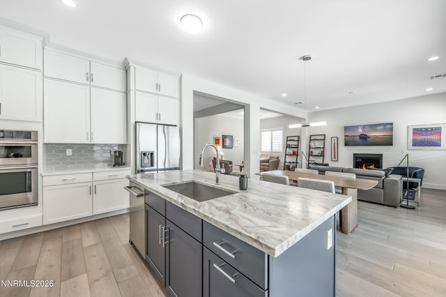 2316 Hammer Falls Drive, Reno, NV 89521