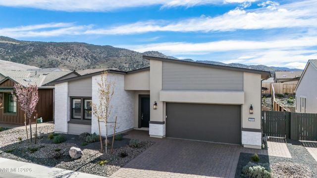2316 Hammer Falls Drive, Reno, NV 89521