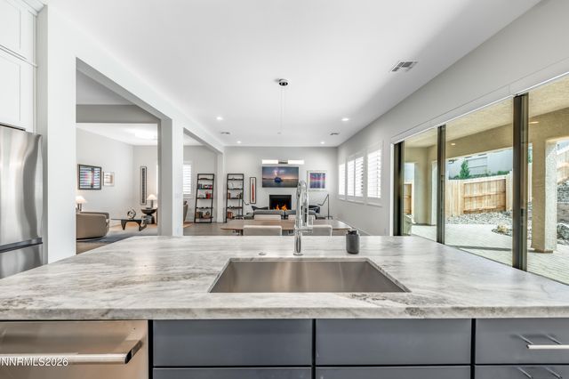 2316 Hammer Falls Drive, Reno, NV 89521