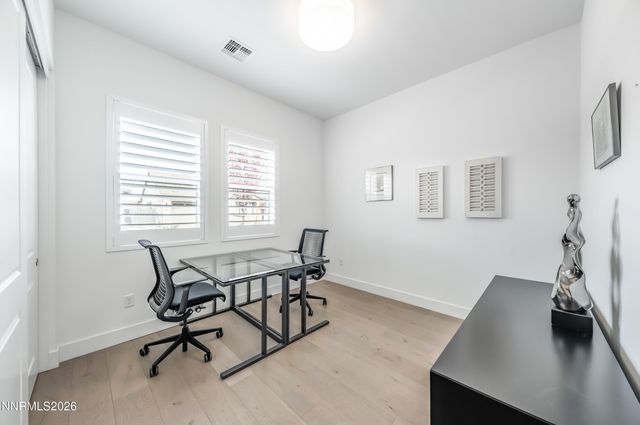 2316 Hammer Falls Drive, Reno, NV 89521