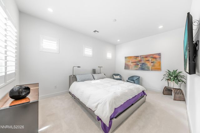 2316 Hammer Falls Drive, Reno, NV 89521