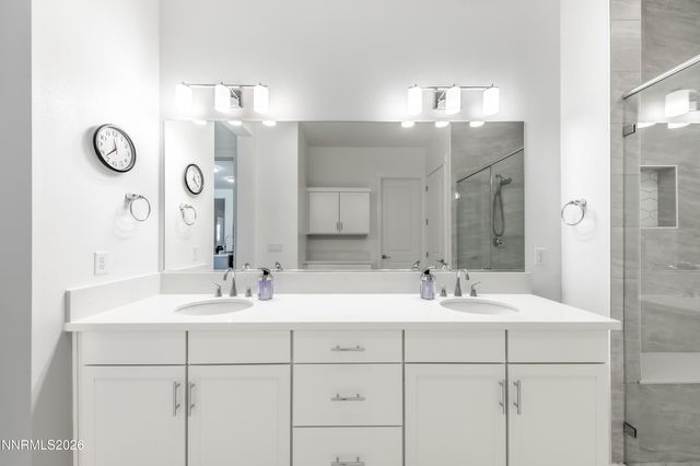 2316 Hammer Falls Drive, Reno, NV 89521