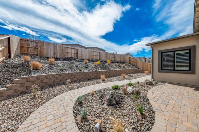 2316 Hammer Falls Drive, Reno, NV 89521