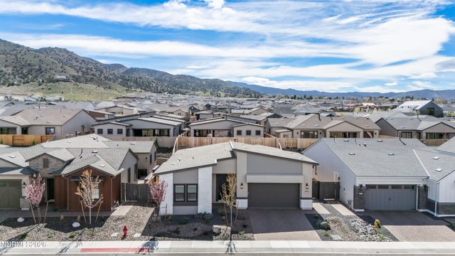 2316 Hammer Falls Drive, Reno, NV 89521