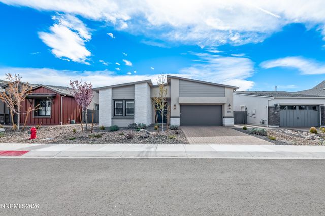 2316 Hammer Falls Drive, Reno, NV 89521
