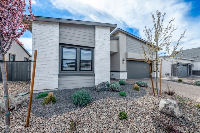 2316 Hammer Falls Drive, Reno, NV 89521