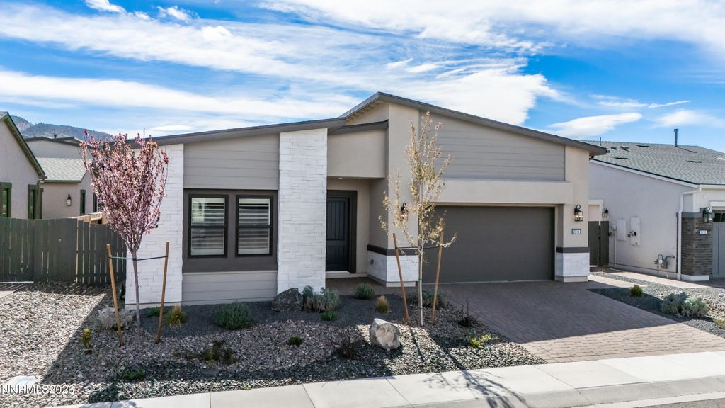 2316 Hammer Falls Drive, Reno, NV 89521