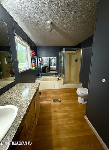 2580 Reed Springs Rd, Sweetwater, TN 37874