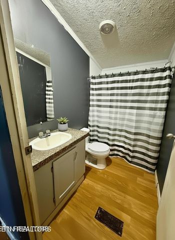 2580 Reed Springs Rd, Sweetwater, TN 37874