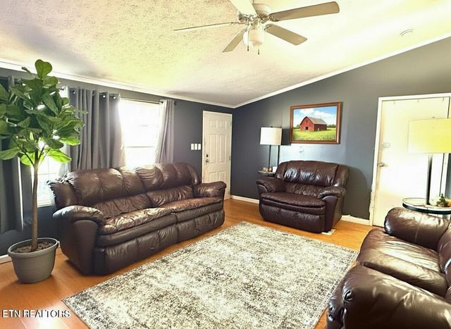 2580 Reed Springs Rd, Sweetwater, TN 37874