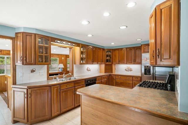 104 Spring View Drive, Lynn, MA 01904